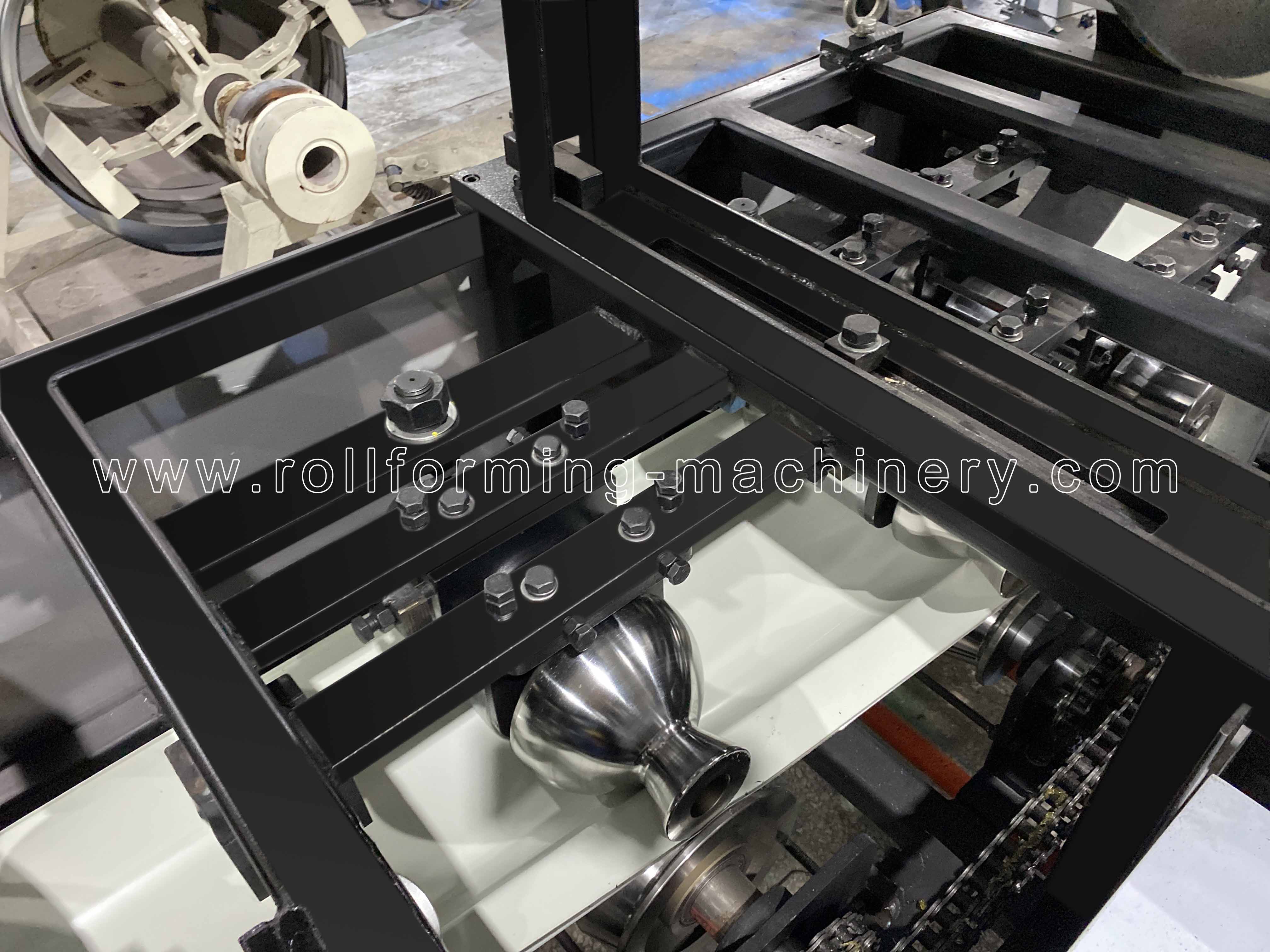 لفة تشكيل مطحنة