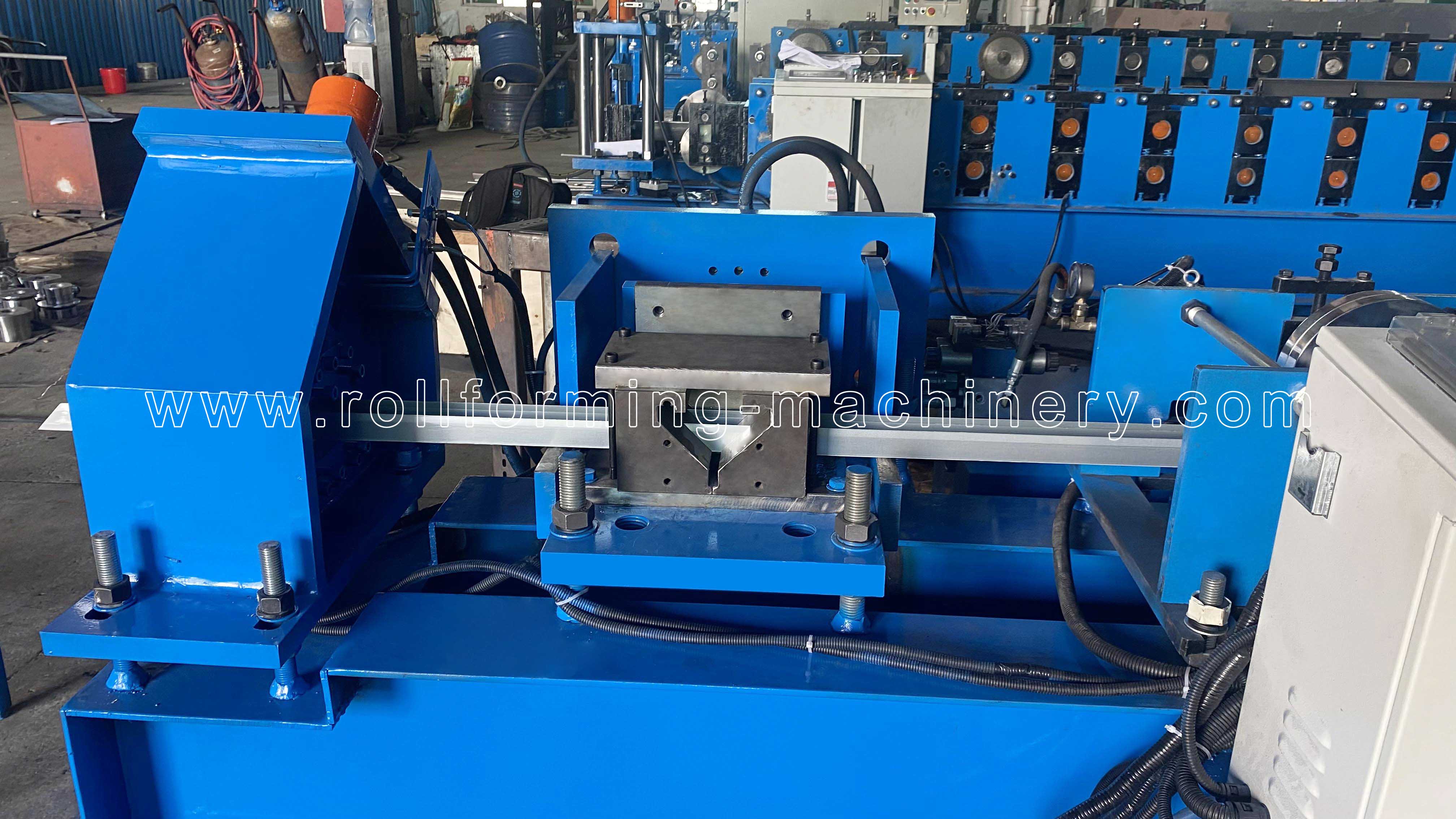 جهاز قص هيدروليكي بزاوية 45 درجة