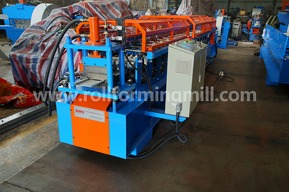 الآلة الرئيسية1