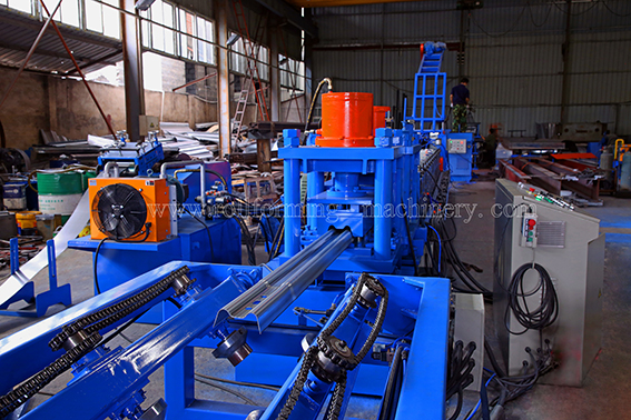 هيدروليكي بعد القاطع