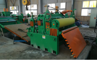 وأوضح قطع لخط الطول